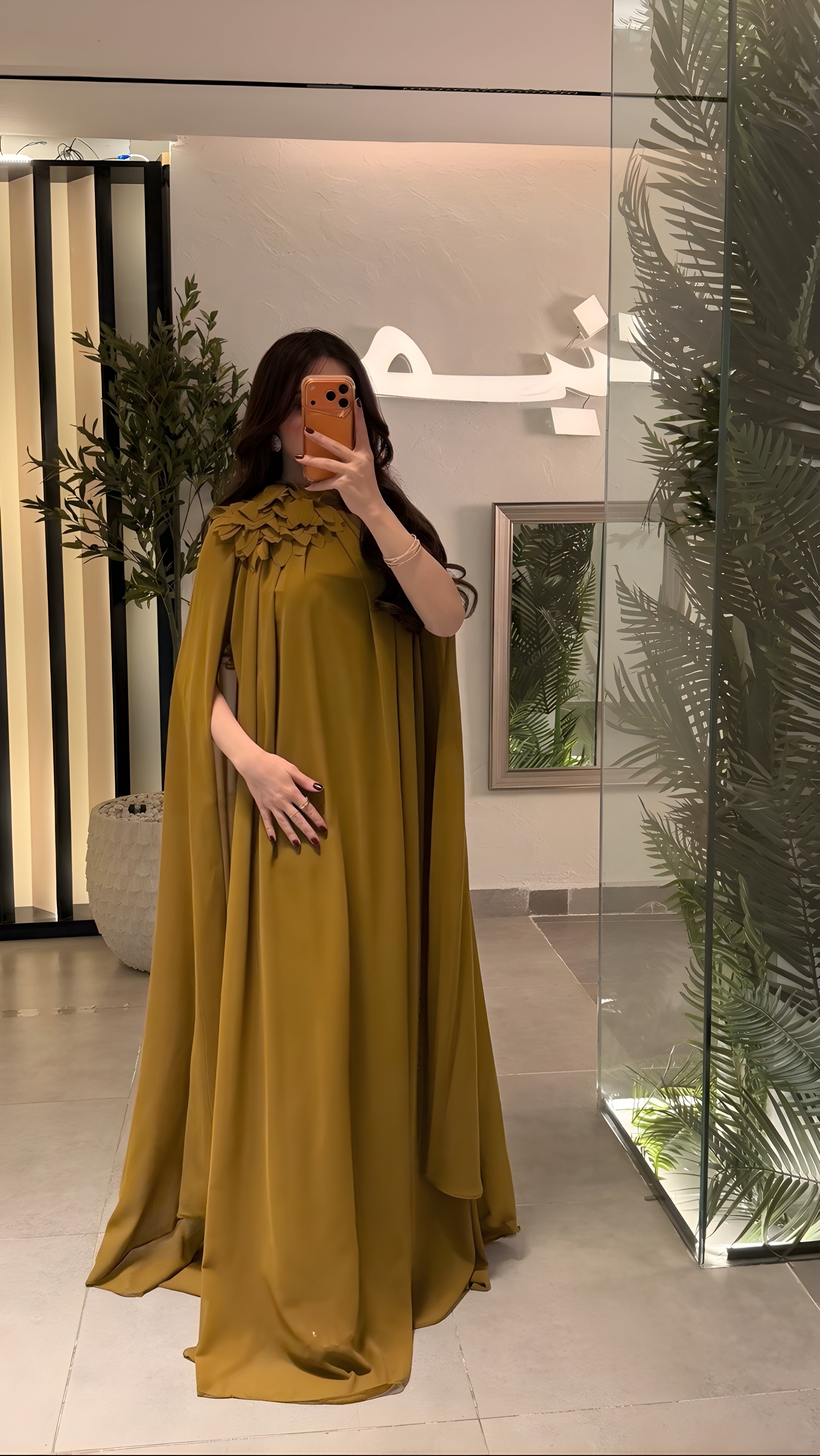 فستان قصة كاب