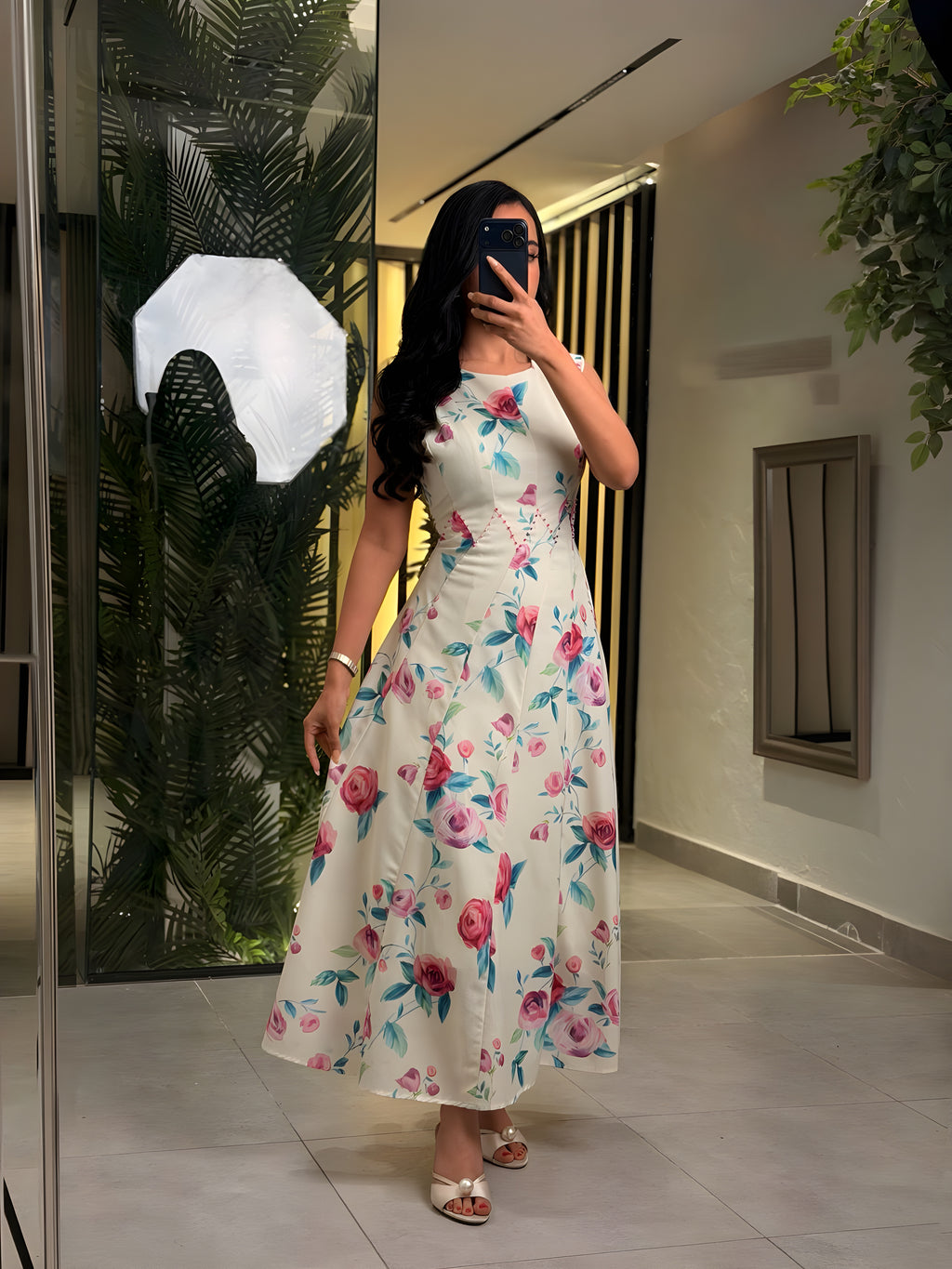 فستان همس الورود