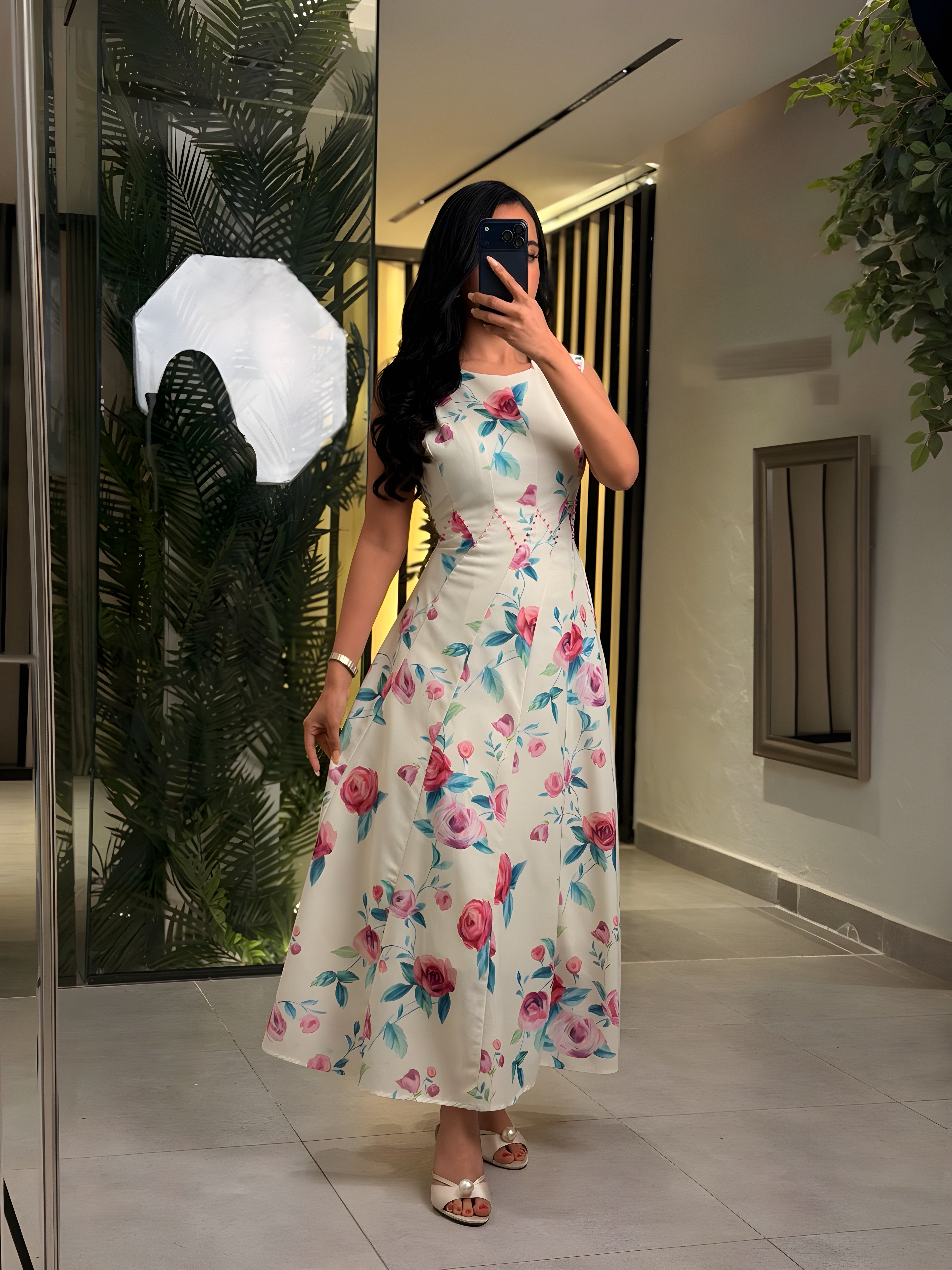 فستان همس الورود