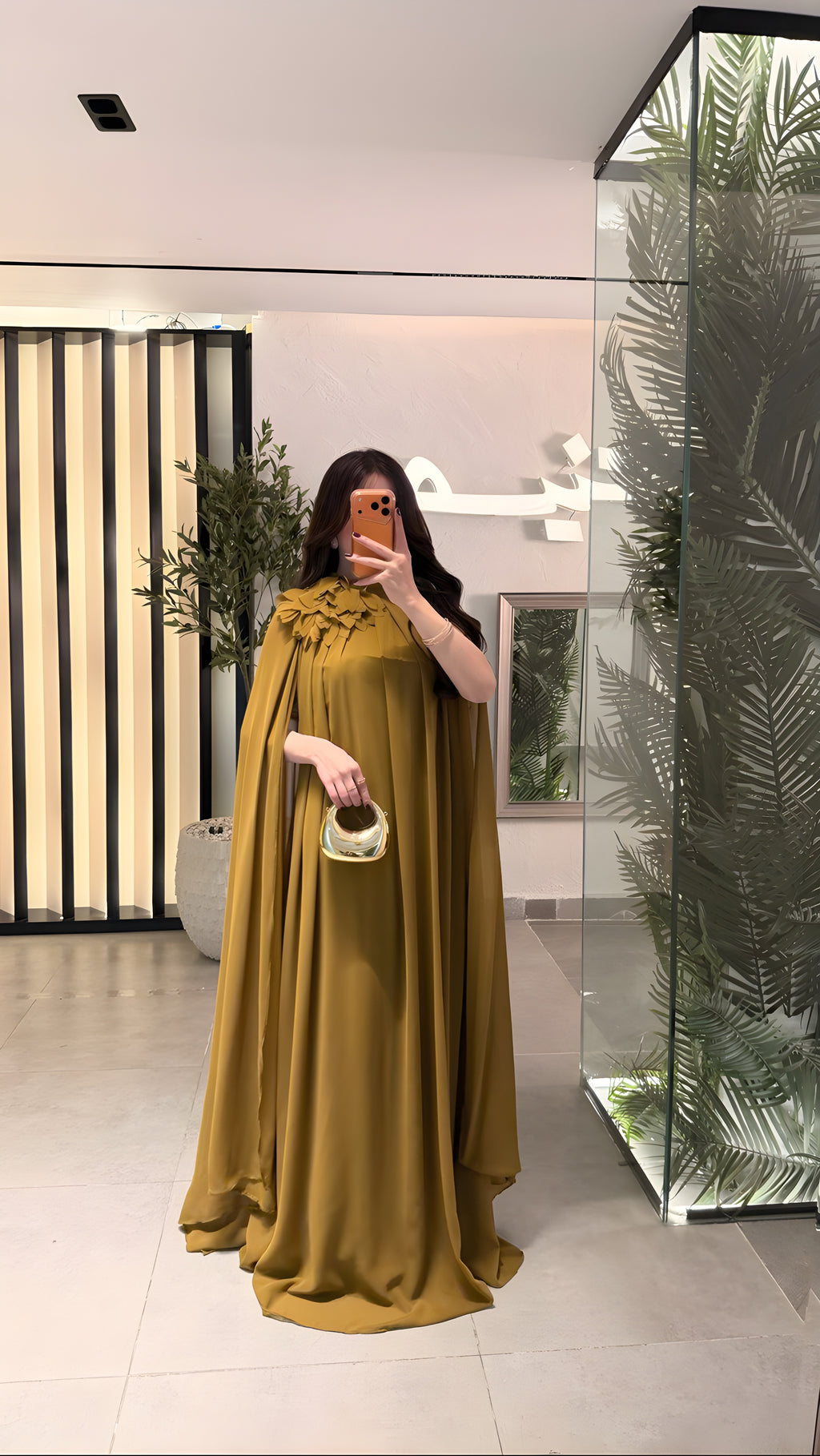 فستان قصة كاب